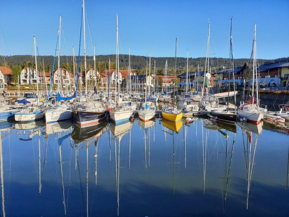 Lipno Nad Vltavou - Apartman 23 - Wifi, Parking, Netflix Esterno foto