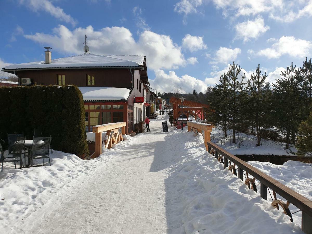Lipno Nad Vltavou - Apartman 23 - Wifi, Parking, Netflix Esterno foto